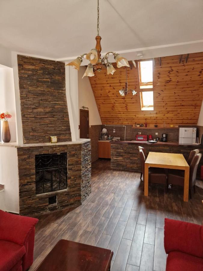 Vila Pinul Si Mesteacanul Poiana Brasov Exterior foto